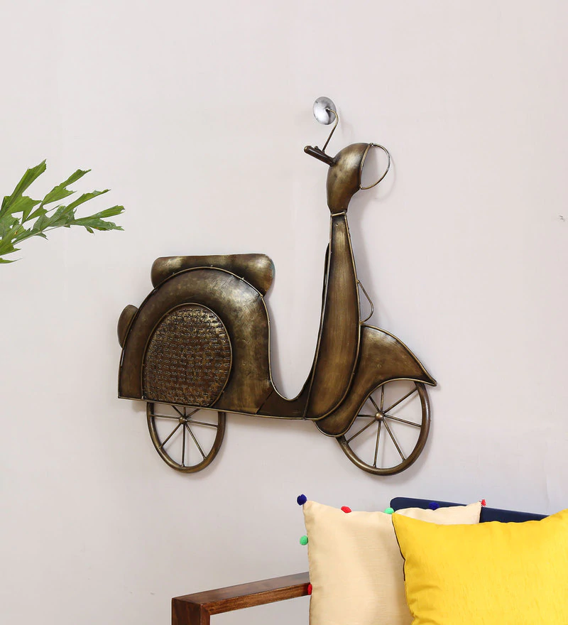 Zuriac2's tweet photo. Buy this premium quality metallic decorative wall scooter made from cast iron, wrought iron, and brass. This wall décor product ​will give your living space an extraordinary look. So what are you waiting for? Just inbox me or comment down to place an order. https://t.co/INLQaC23Uk