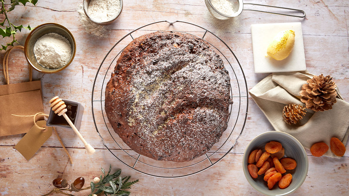 Henley Bridge (@hbingredients) on Twitter photo The magic of #Christmas really is embodied in this delicious apricot, walnut & rosemary #bread recipe ๐ <a href="/thomasjack95/">Thomas Leatherbarrow</a> shares how to make this simple, #festivebake using some of our most LOVED #ingredients ๐ hubs.ly/H0-_HSH0 #NationalHomemadeBreadDay The magic of #Christmas really is embodied in this delicious apricot, walnut & rosemary #bread recipe ๐ <a href="/thomasjack95/">Thomas Leatherbarrow</a> shares how to make this simple, #festivebake using some of our most LOVED #ingredients ๐ hubs.ly/H0-_HSH0 #NationalHomemadeBreadDay