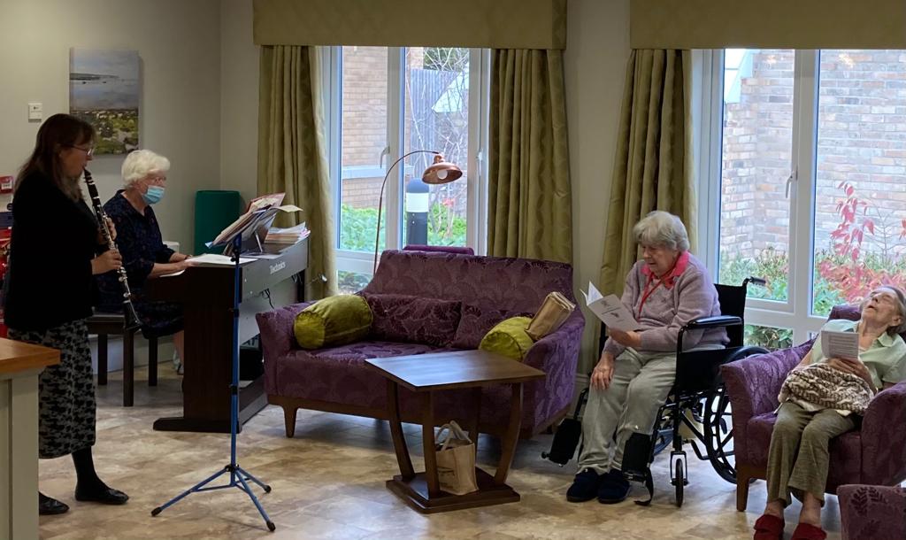 PineMartinCare's tweet photo. We had our Remembrance Day service this weekend with a lot of our ladies and gentlemen in attendance. We had prayers and the 'Last Post' played on the Clarinet we also observed the 2 minutes silence at 11am. https://t.co/qnhKfrUdPf
