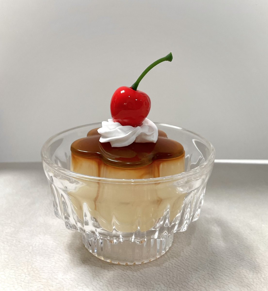RMD_105030's tweet photo. 🍮~알티이벤트~🍒

11월 19일에 폼 열 예정인 푸딩보석함이에요!٩( 'ω' )و  알티해주시면 다음주인 24일
1명을 뽑아 아래 푸딩보석함을(1개) 
보내드려용🥰🥰 

(^з^)-☆감사합니다!o(^▽^)o https://t.co/MNbDZQUtLt