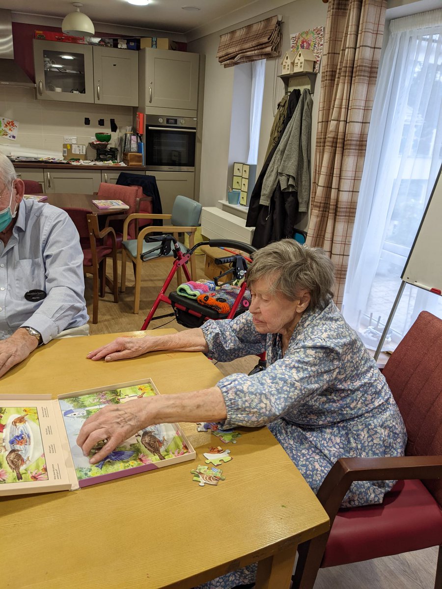 PineMartinCare's tweet photo. We had a very relaxing morning today in our activities room, some of our ladies and gentlemen were enjoying some puzzles while others participated in some arts and crafts! https://t.co/DDwP7w9mGO