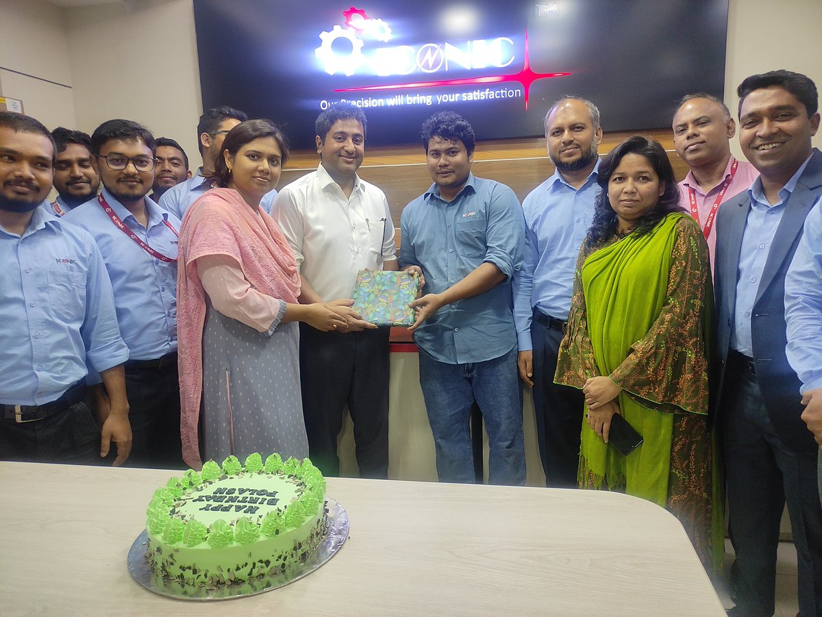 IconicEngrLtd's tweet image. Birthdays &amp;amp;  work anniversaries are special and we remember our employee's days to make them feel valued. 

Celebration of our employee's birthdays and 5 years work anniversary.

#birthdaycelebration #birthday #5yearsservice #Celebration