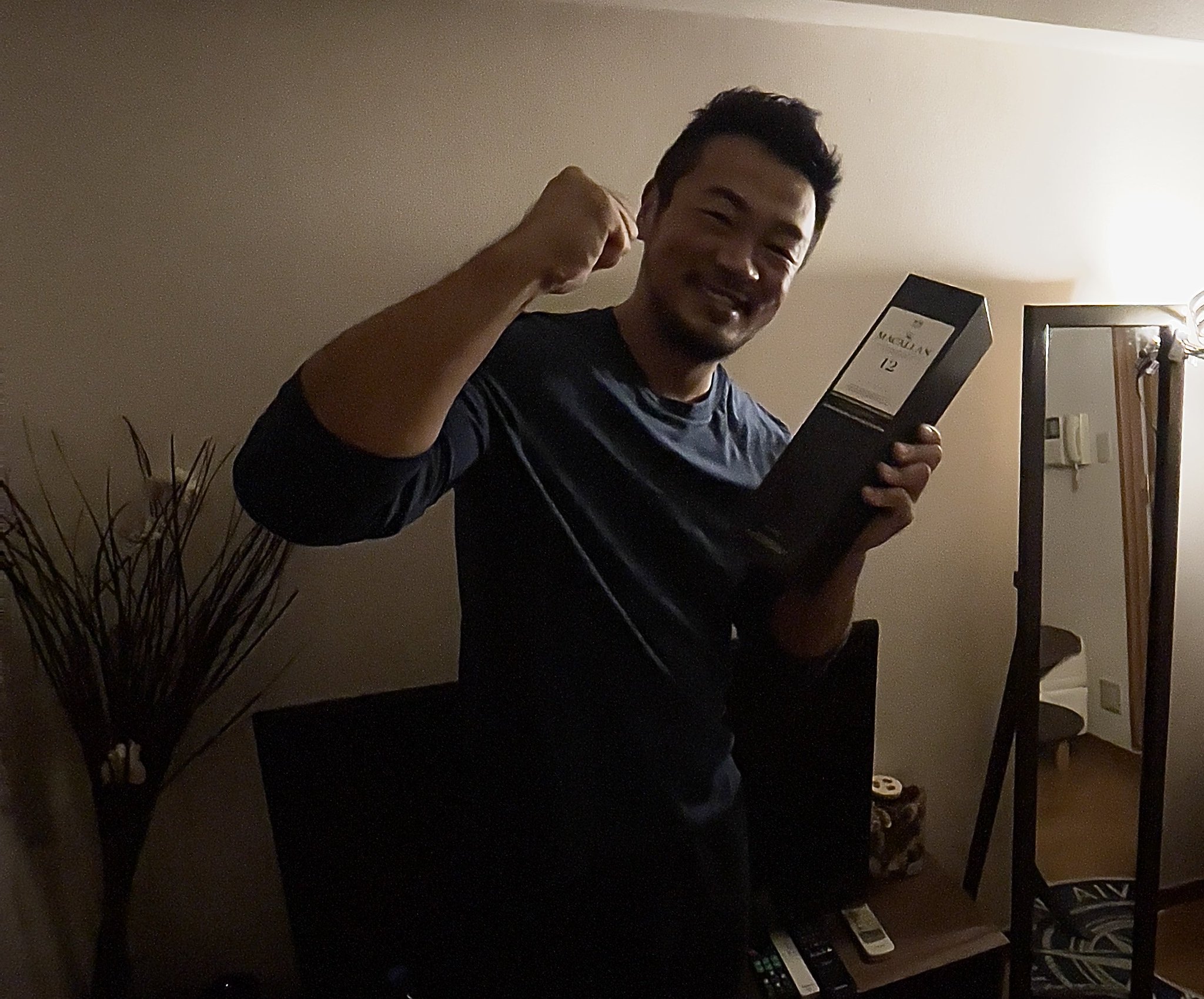 GENTO KOKURYU 国龍玄斗 on Twitter: Im happy to receive a MACALLAN Thank 