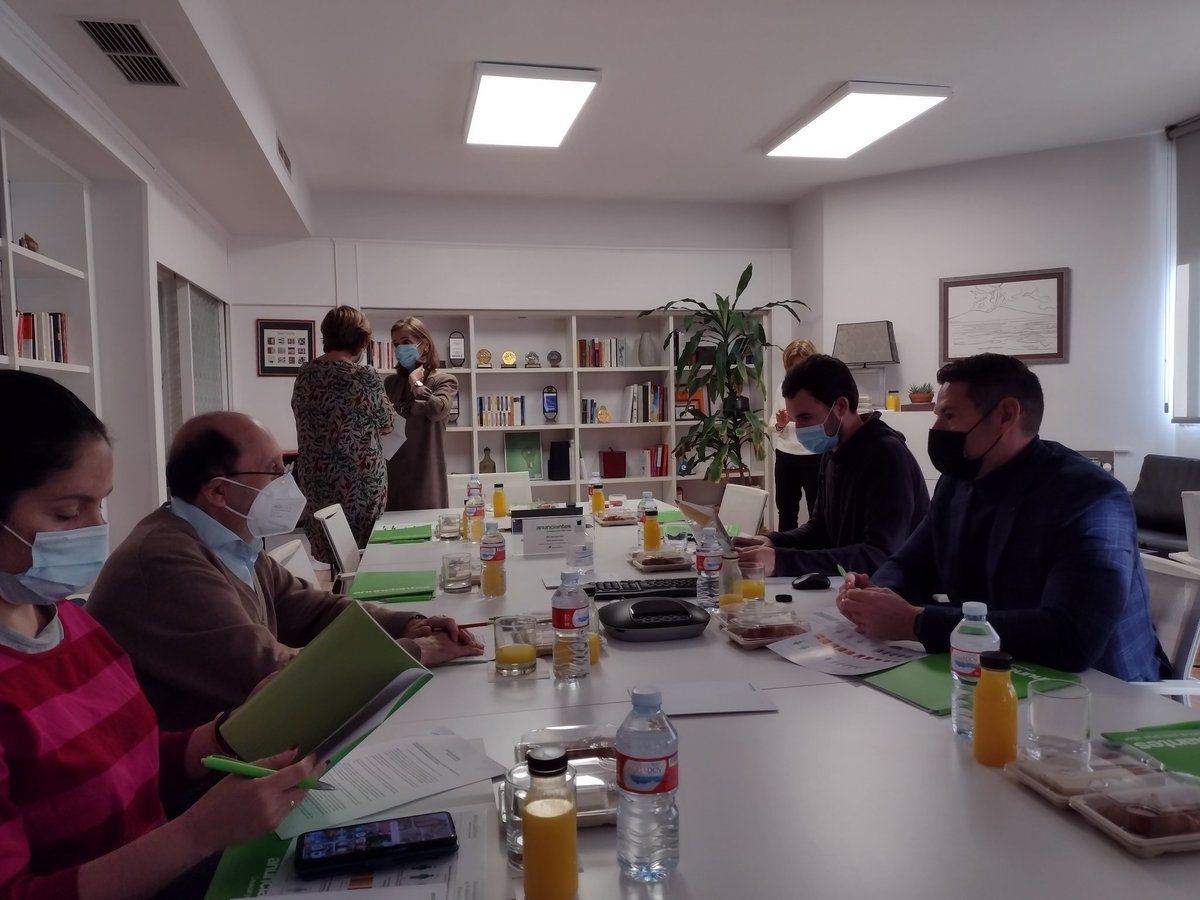 Todo preparado para que en unos minutos comience la presentación del #ObservatorioPublicidad2021.