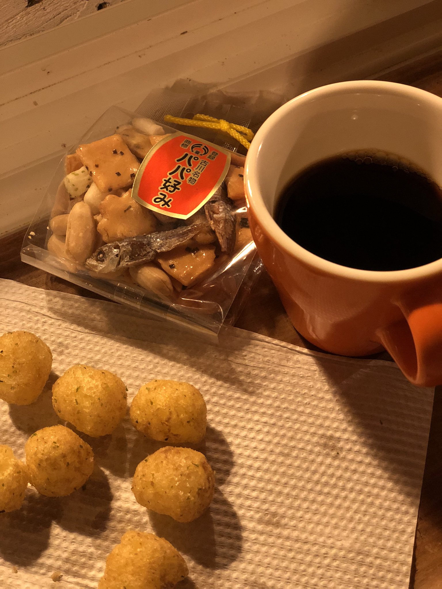 おひさまこーひー おひさまこーひー 水戸市大工町にあるおひさま珈琲さん✨ 外観も