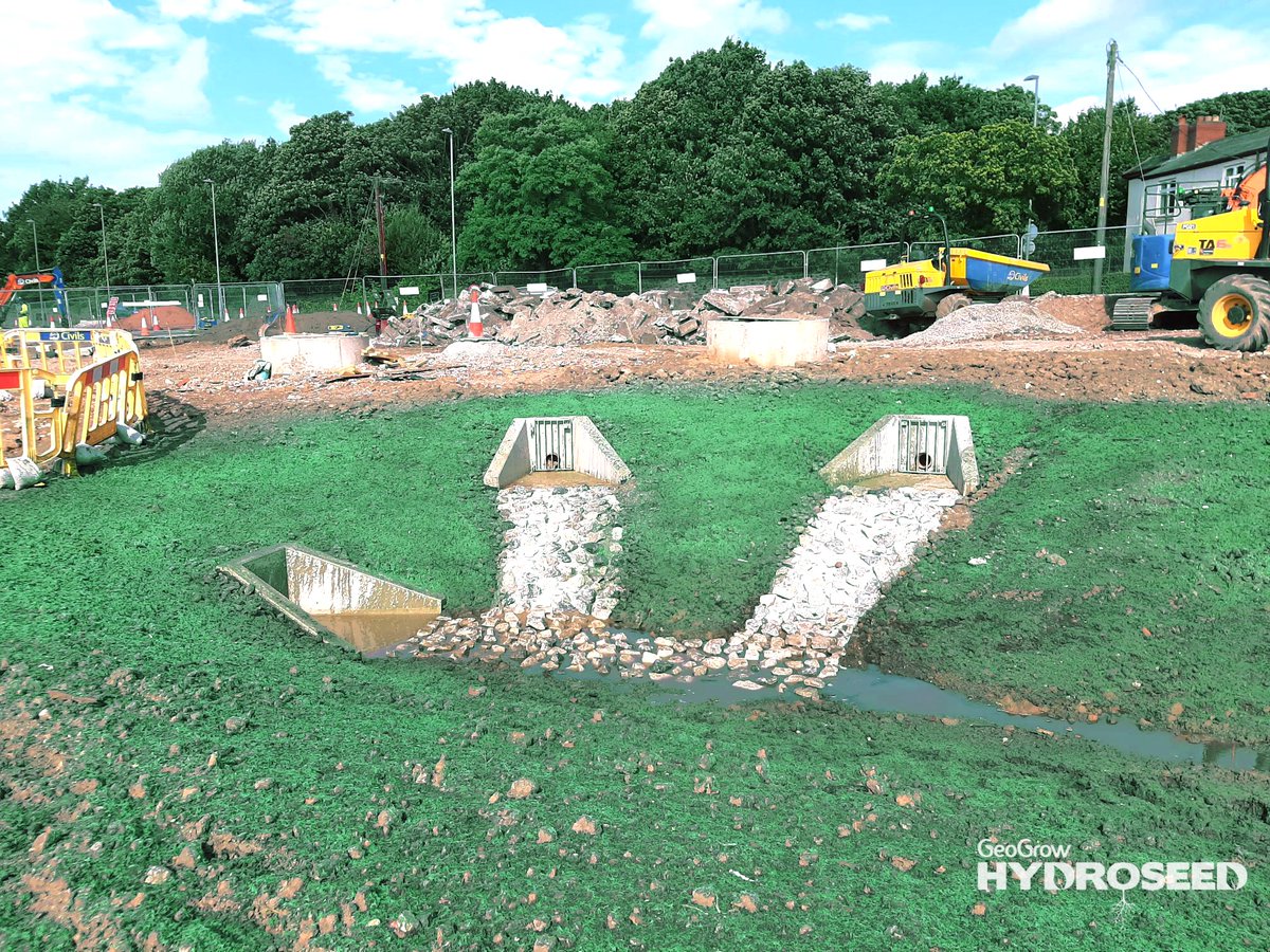 GeoGrowLtd's tweet photo. Did you know...

Not only do GeoGrow design, supply and install the Rootlok system, we also have an in-house hydroseeding service providing a more cost effective and time saving option for vegetating  POS areas, embankments etc...

#GeoGrow #hydroseed #BuildingGreener https://t.co/cxQZpVtvGx