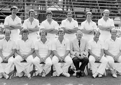 Amirsoomro's tweet photo. Why can't you digest a Sindhi player in National Cricket team? Your continuous descriminating policy towards Sindhis remind us of Apartheid of South Africa who banned Blacks to play in their national team. https://t.co/fTu20g4kjJ