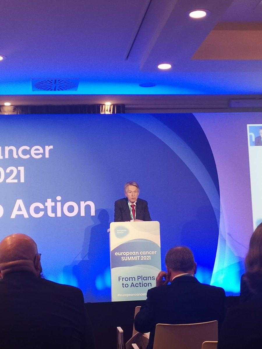 EuropeanCancer's tweet photo. 📸From #EuropeanCancerSummit 
🗣️@RPijnappel, @EUSOBIyc Vice-President 

How to better organise and ensure good governance for screening programme❓
Lessons learned from the Dutch experience➡️ 4⃣ necessary public values:

🔹Effectiveness
🔹Quality
🔹Affordability 
🔹Accessibility https://t.co/qVWDFxIjFx