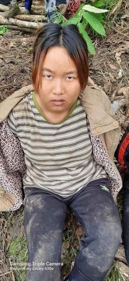 DoctorsRights's tweet photo. 9 female combat medics of PDF-Kalay were arrested by the security forces yesterday during the raid of the PDF-Kalay base. 
Photo Source : Local Medias (1/2)
#WhatsHappeningInMyanmar https://t.co/gATEDAlhrv