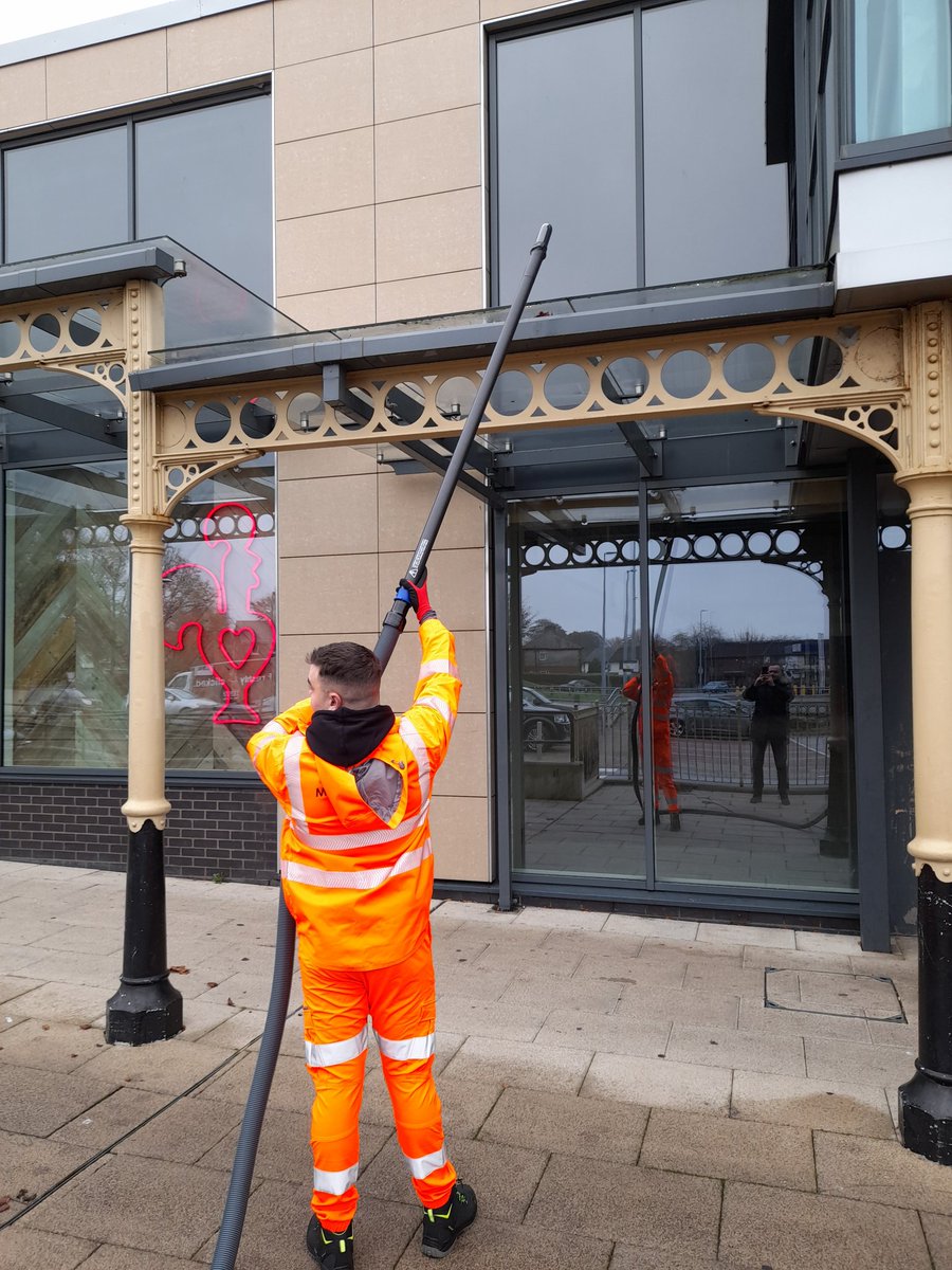 Our #maintenance team in action undertaking a gutter clean.

#cleaningservices #FacilitiesMgmt