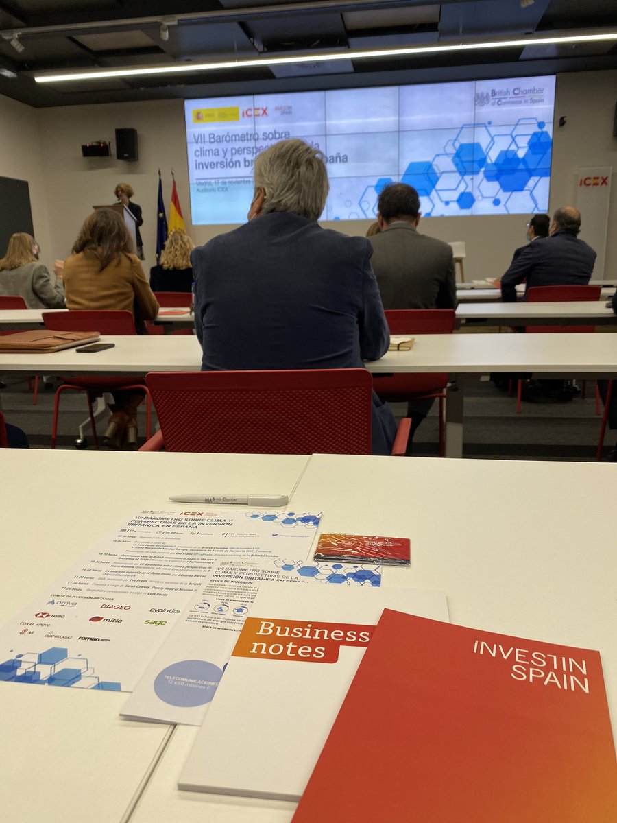 ChrisDottieHays's tweet photo. Qué ilusión volver a ver los amigos de @britchamberESP y @InvestInSpain de forma segura y productiva para hablar de #InversionUKESP y las relaciones comerciales duraderas entre 🇬🇧 y 🇪🇸 https://t.co/w2VDZQlzED