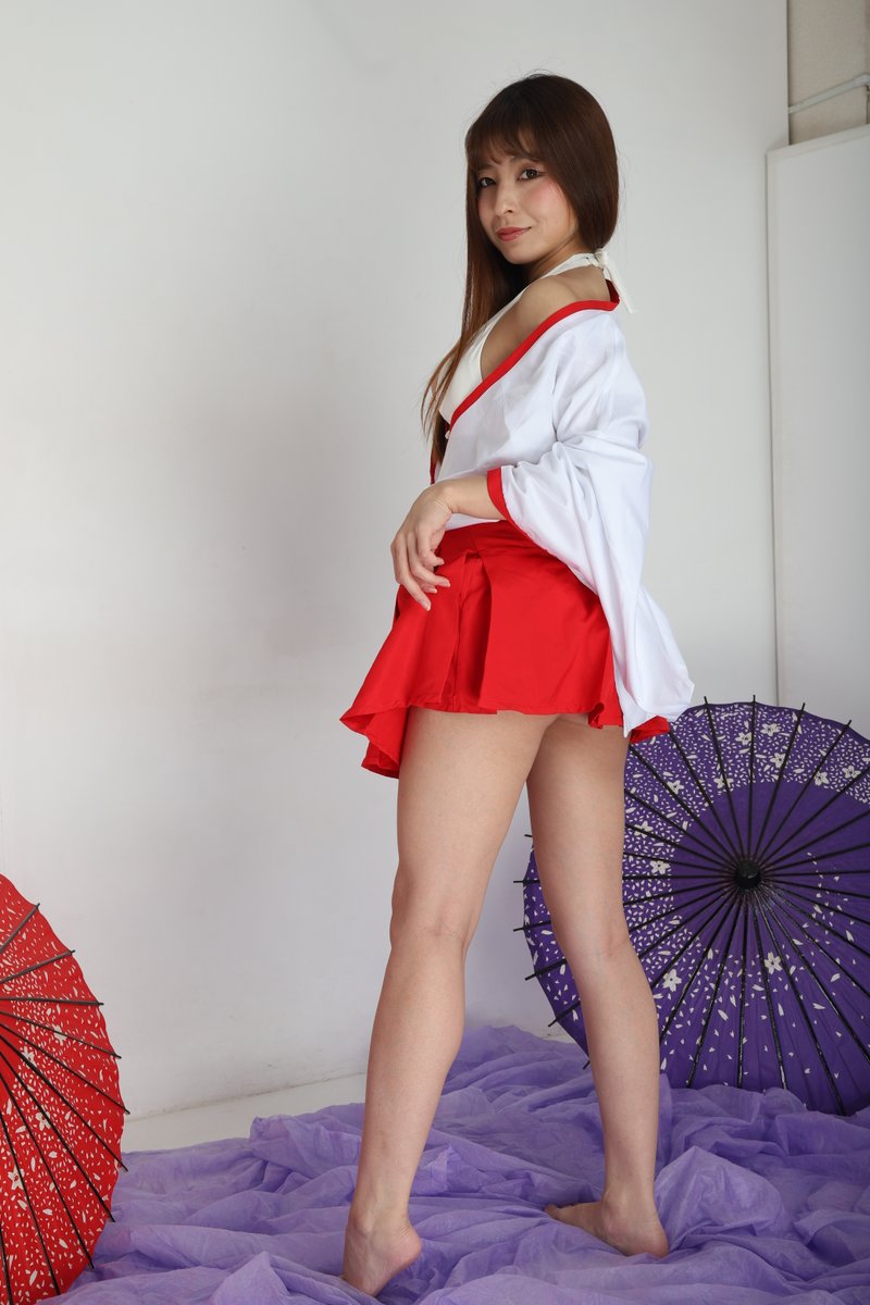 Rugger1_55521's tweet photo. #撮影会 #個撮 #エアリ さん #Eari #ポートレート #モデル
#スタジオ #水着 #コスプレ #巫女
#カメラマン #一眼レフ #Canon #EOS6D #フルサイズ
#ally撮影会 #リーチエンジェル #大阪
#レースクイーン #イメージガール
スタジオでコスプレ&水着撮影♪
Model:エアリ @ibecon_eari https://t.co/peUtRChYfO