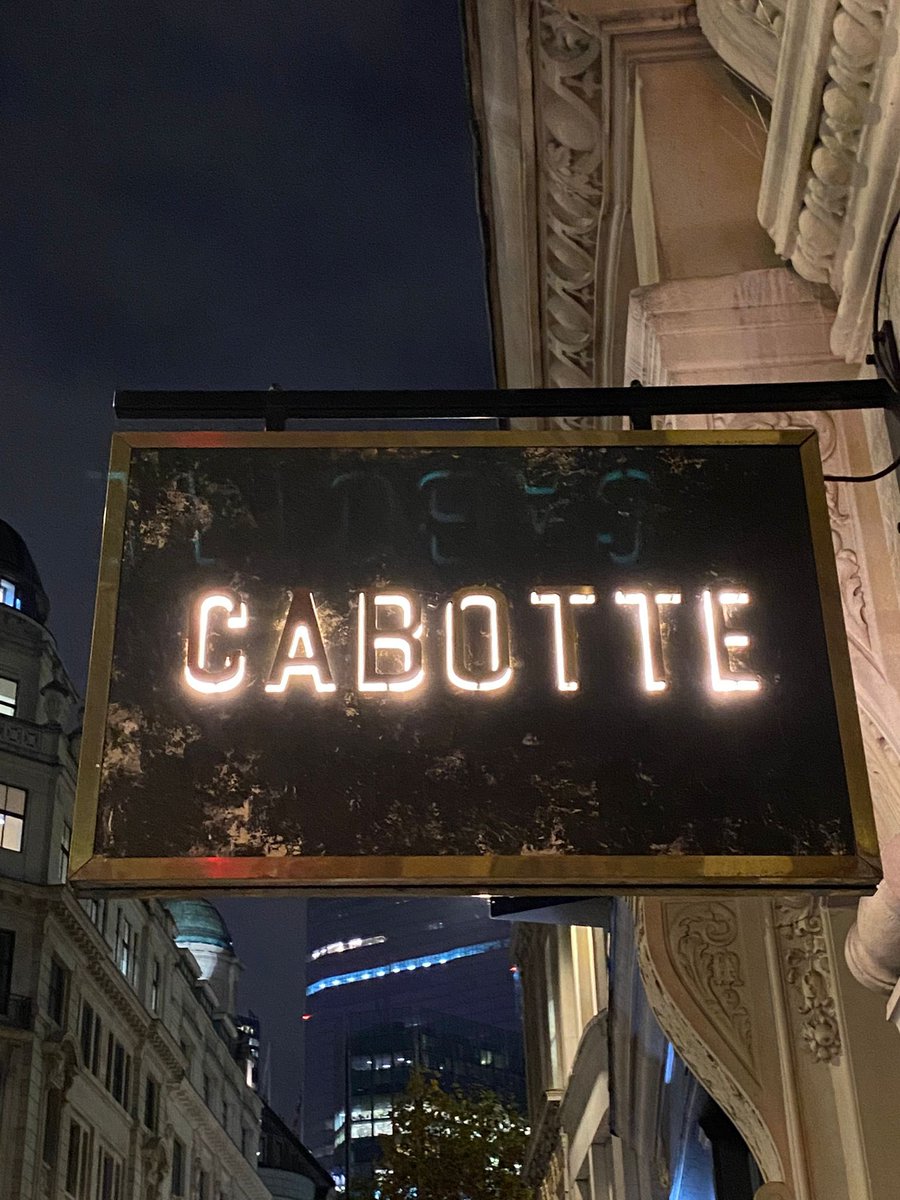 Last night I met <a href="/cabotte_/">Cabotte</a> owner Xavier Rousset to discuss the issues facing hospitality and how we can deliver on @beisgovuk Hospitality Recovery Strategy together.