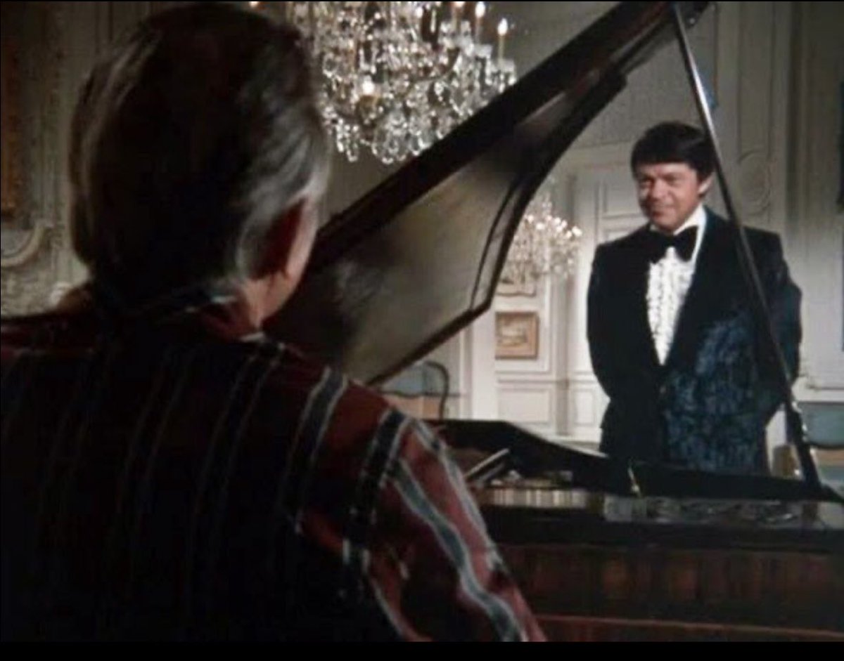 waimoforever's tweet photo. watching #SuitableForFraming Great #Columbo episode has got the best ending ever. #PeterFalk #RossMartin #DonAmeche #kimHunter #BillyGoldenberg https://t.co/Sd39Cz5pfF