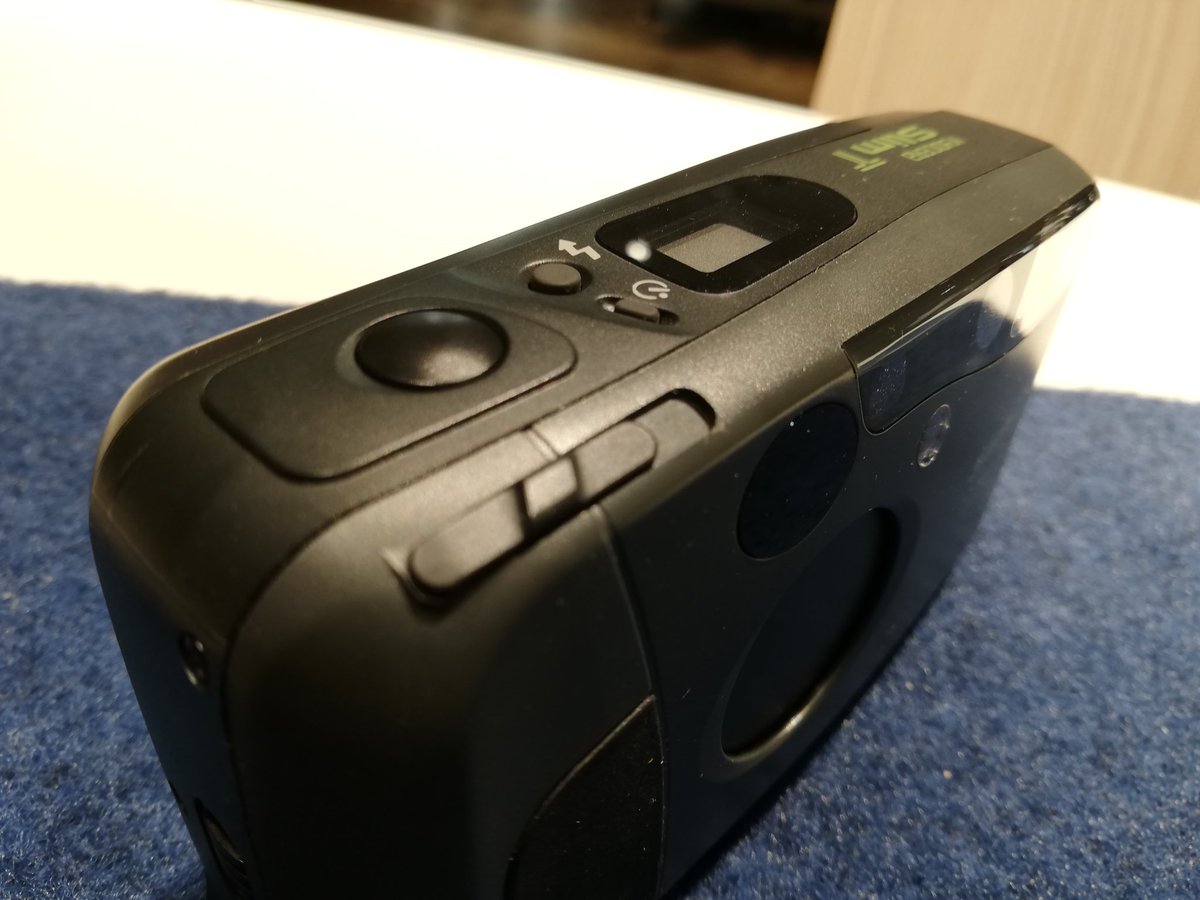 wattmann_cm_myh's tweet photo. ワットマンマルイシティ横浜カメラ買取センターです。
【入荷情報】
#KYOCERA #SlimT
人気のコンパクトカメラ
お持込みがございました。
とても綺麗なカメラです!
#ワットマン
#マルイシティ横浜
#コンパクトカメラ
#35mm https://t.co/eoeCIZDguy