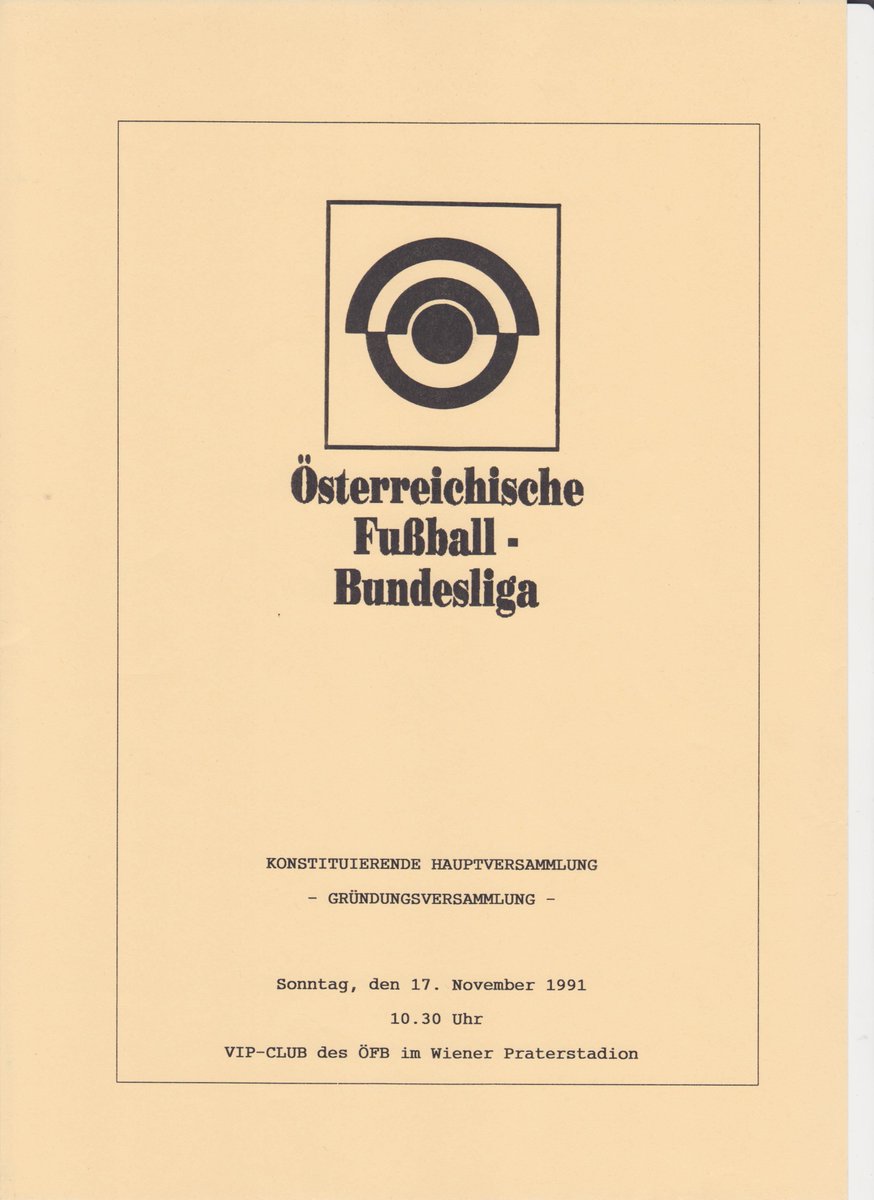 OEFBL's tweet photo. Heute vor 30 Jahren wurde die @OEFBL als eigener Verband gegründet, zuvor war sie eine Abteilung des @oefb1904. Die Gründungsgeschichte - und wie sich der Fußball in den 90ern entwickelte - haben wir vergangenes Jahr für unser #90erJournal aufbereitet: https://t.co/nsVwYAsb0m https://t.co/m9qrykbFMS