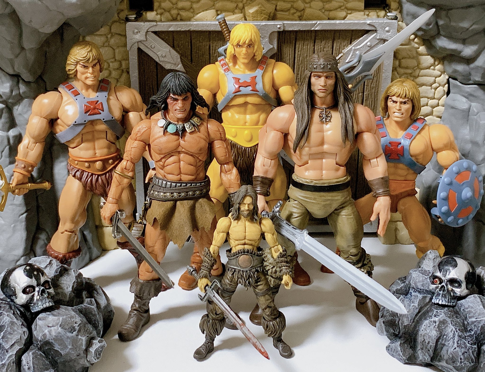 Savage Crucible フランク・フラゼッタ　1/12 フィギュア GGG-toy on X: 