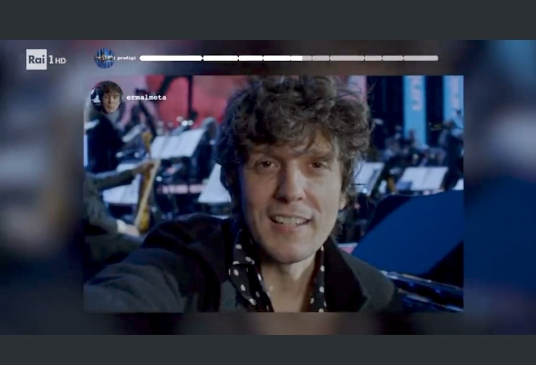 danielaunicmeta's tweet image. Meno male che stasera ci sei tu...😌💗
#ErmalMeta
#Prodigi