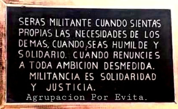 agruporevita's tweet photo. Feliz compañeras y compañeros!✌🏼♥️✌🏼 https://t.co/RE9viS7b2P