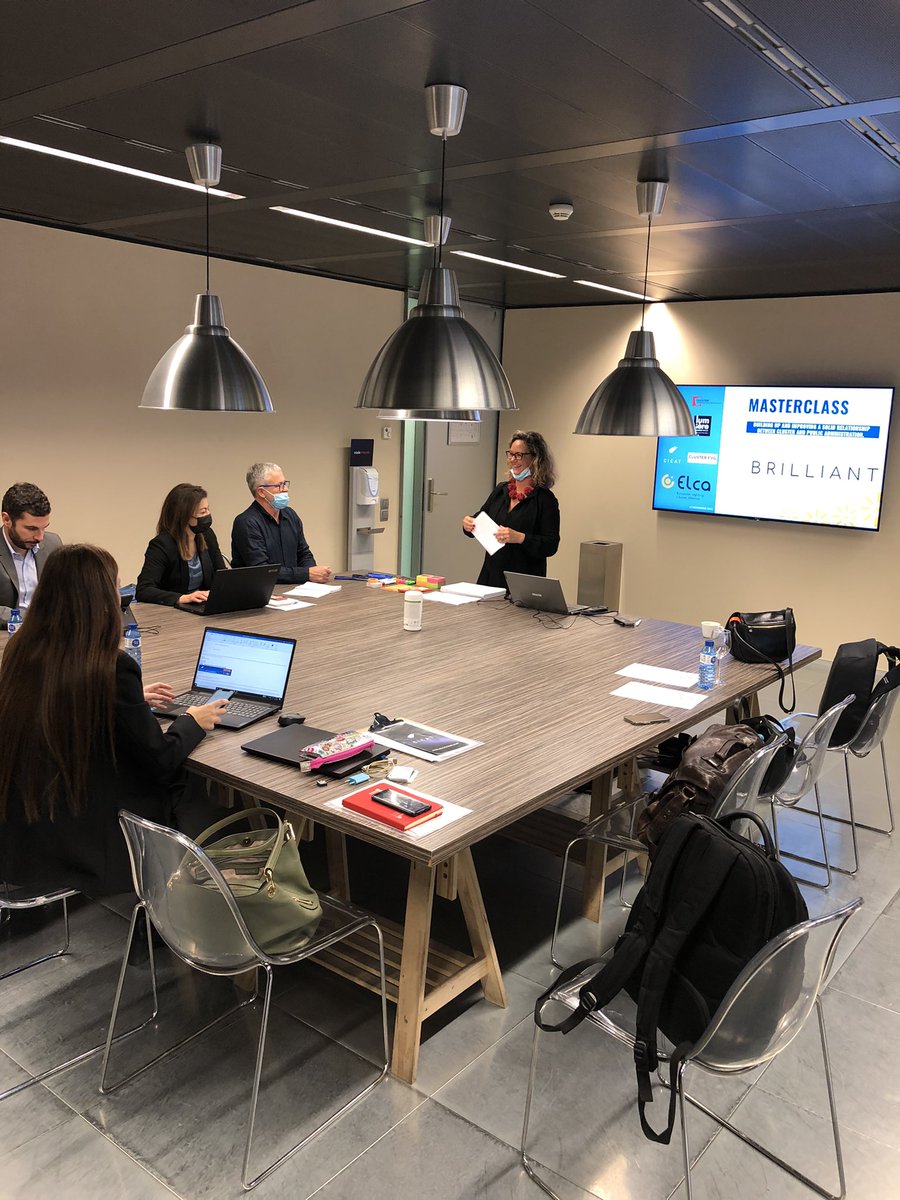 Luce in Veneto tweet media