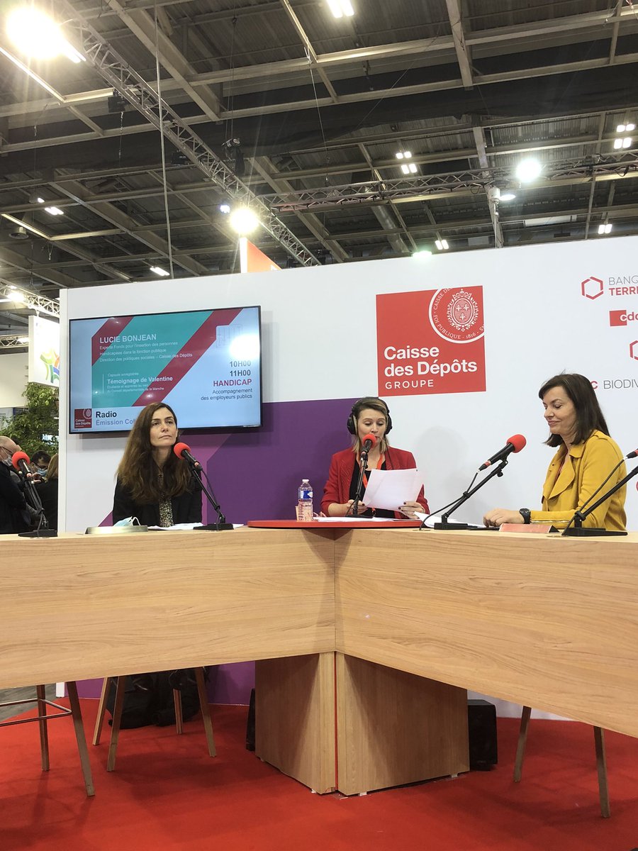 caissedesdepots's tweet photo. La #RadioCDC continue au #SMCL2021 ! 
On passe à une séquence #handicap et #formation sur l’accompagnement des employeurs publics. 
On écoute le témoignage de Valentine, en apprentissage au conseil départemental de la Manche, elle raconte comment se former malgré sa dyslexie 🎤 https://t.co/dKH5vagC8V