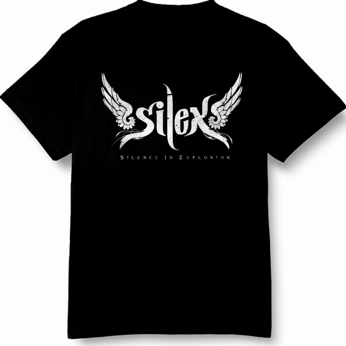OriKen1's tweet photo. 昨日 #Silax Tシャツの支払いが済んだ。届くのが楽しみだ。メールのやり取りがとても丁寧で驚きました。
他のグッズも買おうかな。他のTも復刻して販売して欲しいな。三匹の流しのコンサートに間に合わないかなぁ。 https://t.co/SToaw8mpgR