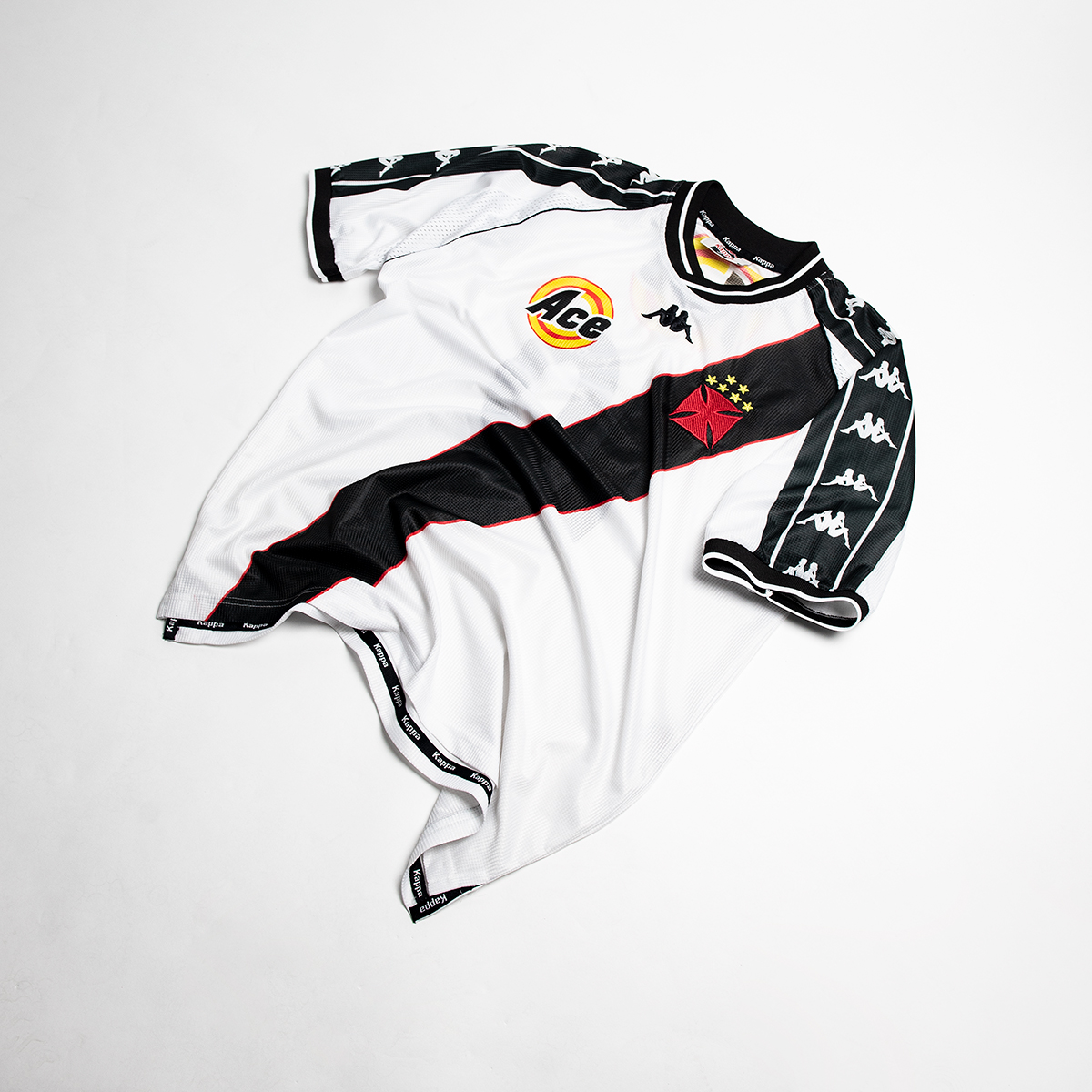classicshirts's tweet photo. Vasco da Gama 1999 Home by Kappa

🇧🇷 https://t.co/B5Jj9GJE8x