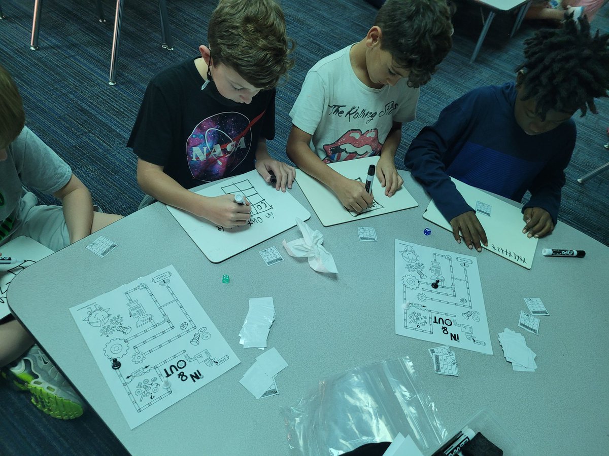 msbjacobson's tweet photo. Math is more fun in game mode! ❤ @HaggarMariners @Haggar4th #haggarlearns https://t.co/wwsSGbf8oV