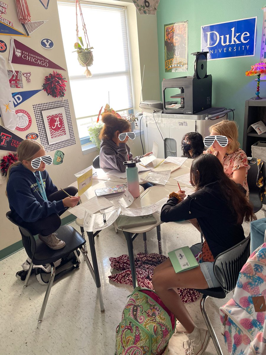 melissasmithCH's tweet photo. Solving mysteries in 6th grade. Learning how to ask the important questions. 🐾  @FisherFunCISD @JAGUARGT1 @JennineZZ @CHMS_Principal @jenstorter @Ms_Raabe https://t.co/BkcTHdNWdE