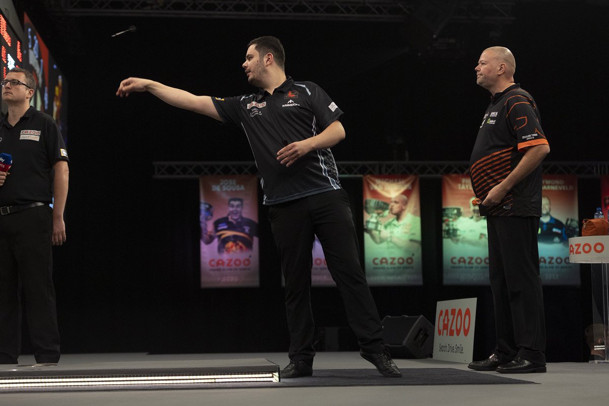 Thanks for everyone's messages. Nice to pick up a few legs last night against <a href="/BullyBoy180/">Michael Smith</a>. Thankful to the <a href="/OfficialPDC/">PDC Darts</a> for the whole experience. Will work hard to try and get back here.
<a href="/missiondarts/">Mission Darts</a> <a href="/tclmanagement/">TCL Management</a> #CazooGrandSlam 

📸 Lawrence Lustig