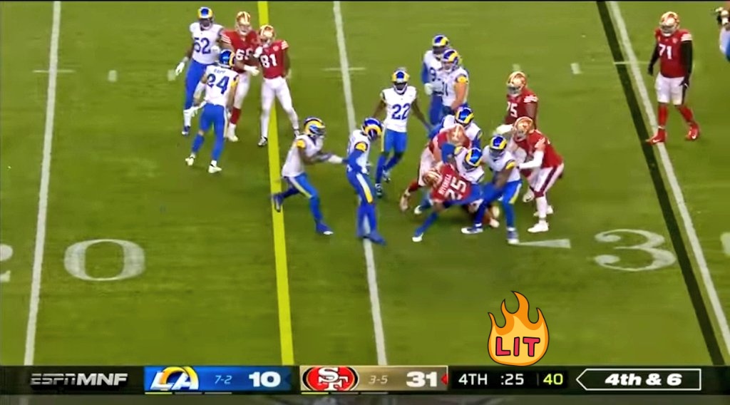 ElDoggy67's tweet photo. The very last play on MNF by SF RB E. Mitchell put me .38 over my opponent #FFLbadbeats https://t.co/0b4El2rW2B
