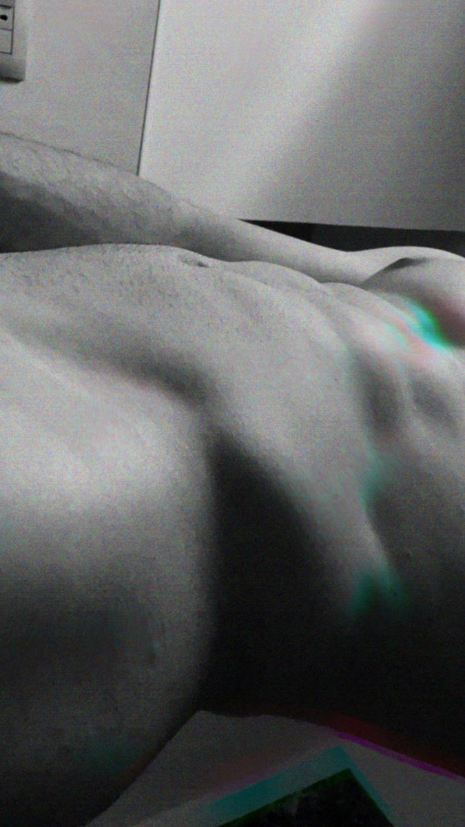 marcotuorlo's tweet photo. #onlyfans #art #nude #bisex 🇮🇹 https://t.co/nt2Gmypwbw