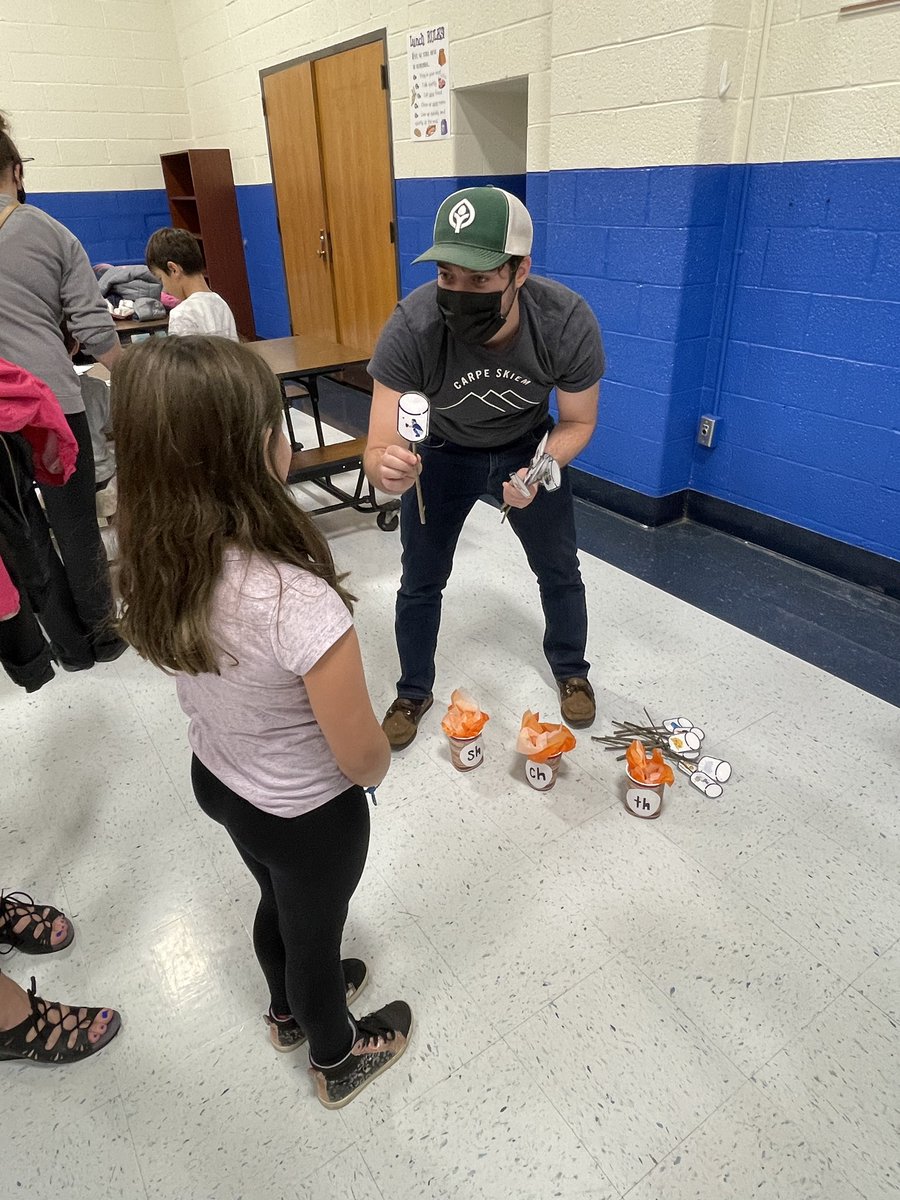 Title1Kidder's tweet photo. We had a blast at our first Literacy Night last week! #KidderPRIDE https://t.co/OYSwQ3dPA0