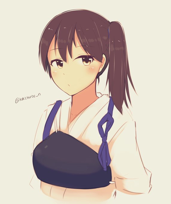 加賀さん進水日かー過去絵でも載せるかーとか思ってたけど、ろくでも無い絵しかないなと気付いた晩秋の候 