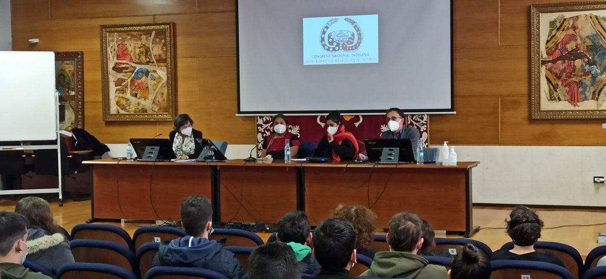 xirapolavida's tweet photo. #XiraPolaVida Esta mañá na @UniversidadeUSC compartindo análises e estratexias para facer fronte aos ataques do capitalismo neoliberal #LoitasPolaVida  #ZapatistasAEuropa #ZapatistxsNoEstanSolxs  #LaGiraZapatistaVa #NoClaudicaremos #AbajoYaLaIzquierda #ASantaKampanhaDaGZLN https://t.co/9s1Ct5BYBT