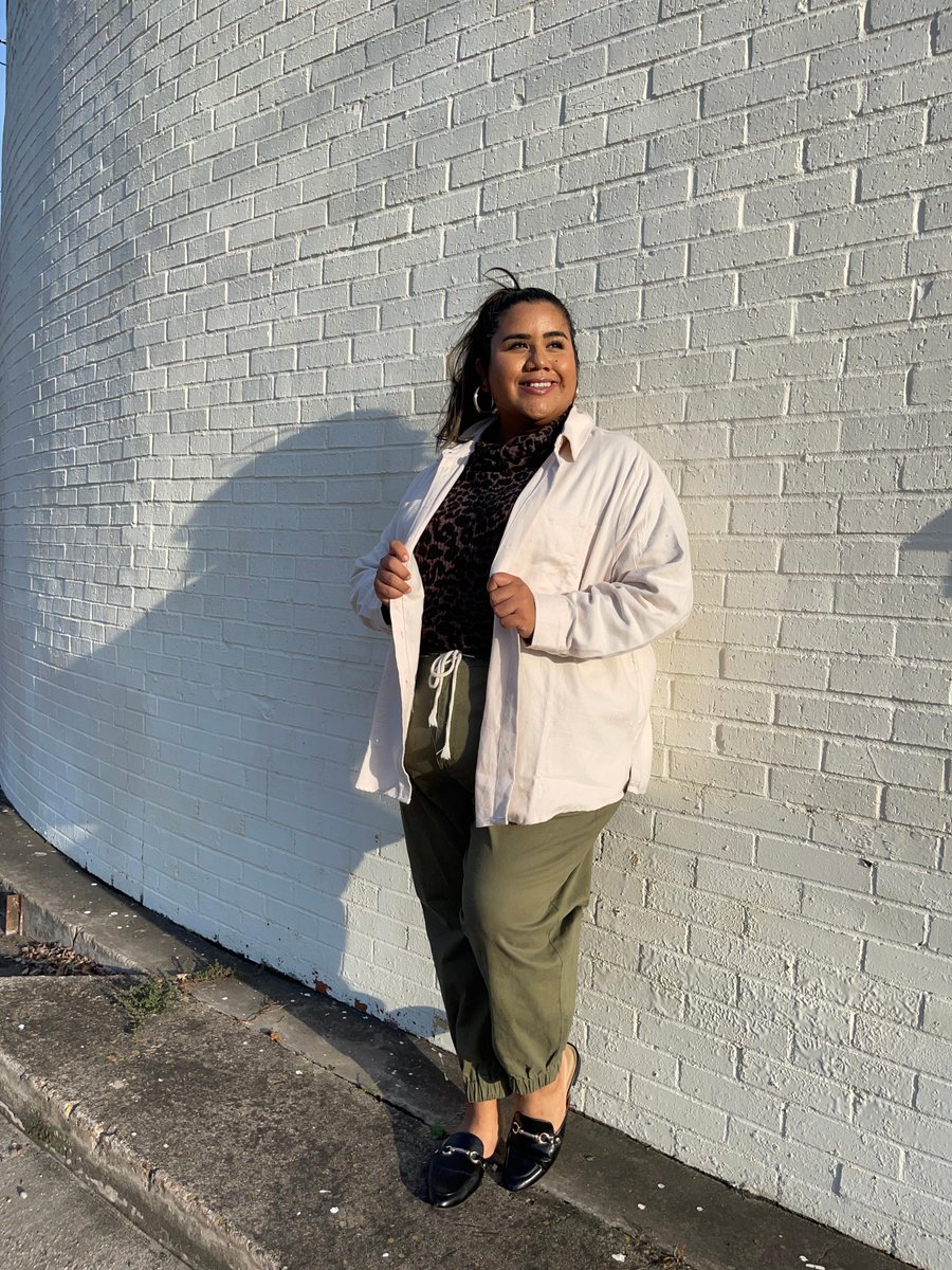 stitchfix's tweet photo. We love the way you layer Sarah E. ❤️ Check out our Sweaters &amp; Cardigans shop to stay warm and stylish this season! #StitchFixStylist https://t.co/9Ju1nmxtAz