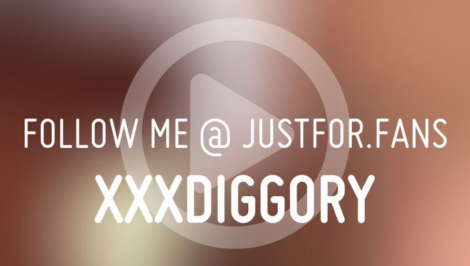 When I say my junk is heavy... 😂 Thanks @King_of_Edging for providing the scales lol...  See this and<a class="tags" href="/tag/king_of_edging">@king_of_edging</a>