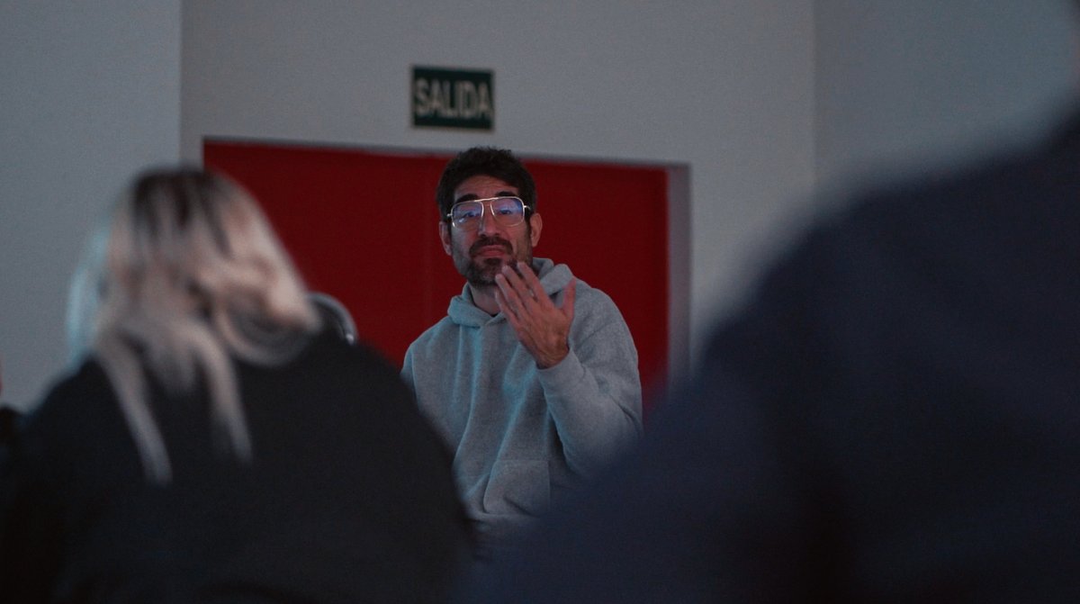 digital_jove's tweet photo. Digital Jove 2021 | masterclass "Hibridaciones Líquidas. De la Biología al Metaverso", con @solimanlopez #NewMedia Artist y Director de @ESAT_Valencia Lab y @harddiskmuseum | https://t.co/M4cBce0EmA #DigitalJove2021 #DigitalJove #SolimanLopez #Olea #ESATLab #NFTs #digital #art https://t.co/uo2cVTyGnb