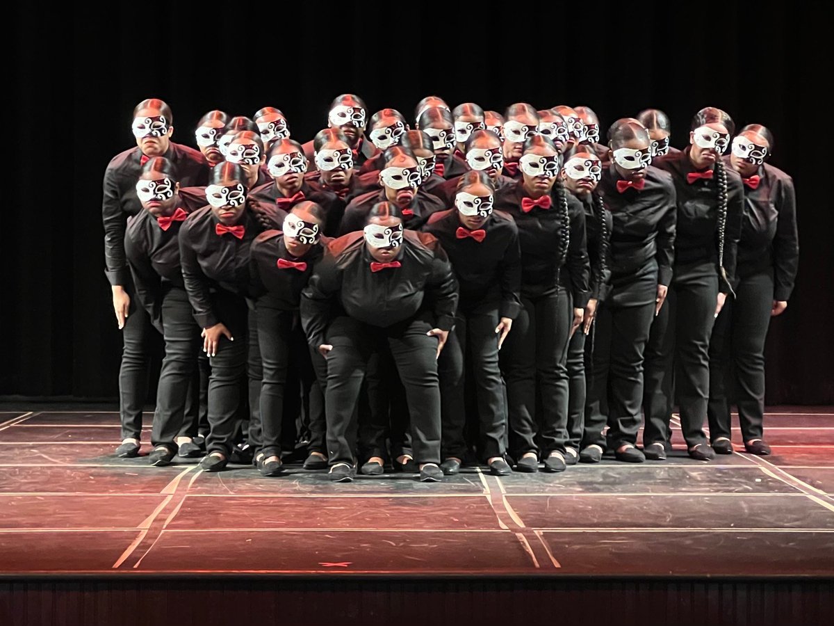 sctacDST's tweet image. Congratulations to the newest members of the Epsilon Kappa Chapter of Delta Sigma Theta Sorority, Inc.: The 34 S.H.A.D.E.S. (Fall '21) at The University of Memphis! Welcome to Delta WORK!  #DST1913 #SRDST #CollegiateConnection #sctacDST