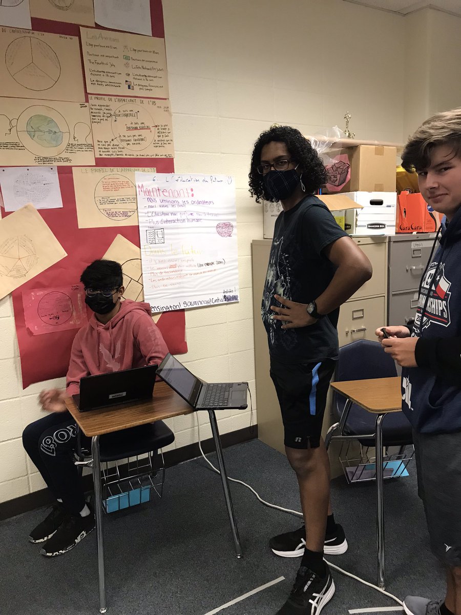 KO French tweet media