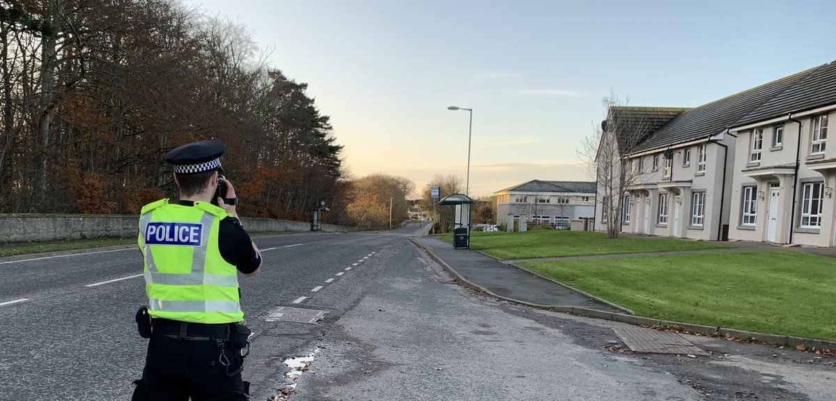 PSOSAbershire's tweet photo. #FormartineCPT PCs we’re carrying out speed checks in #Balmedie this afternoon following local complaints. Speeding is a significant part of #OperationCedar where the aim is reduction of road casualties. 5 drivers warned. #RoadSafety https://t.co/nBEMzdRp0f