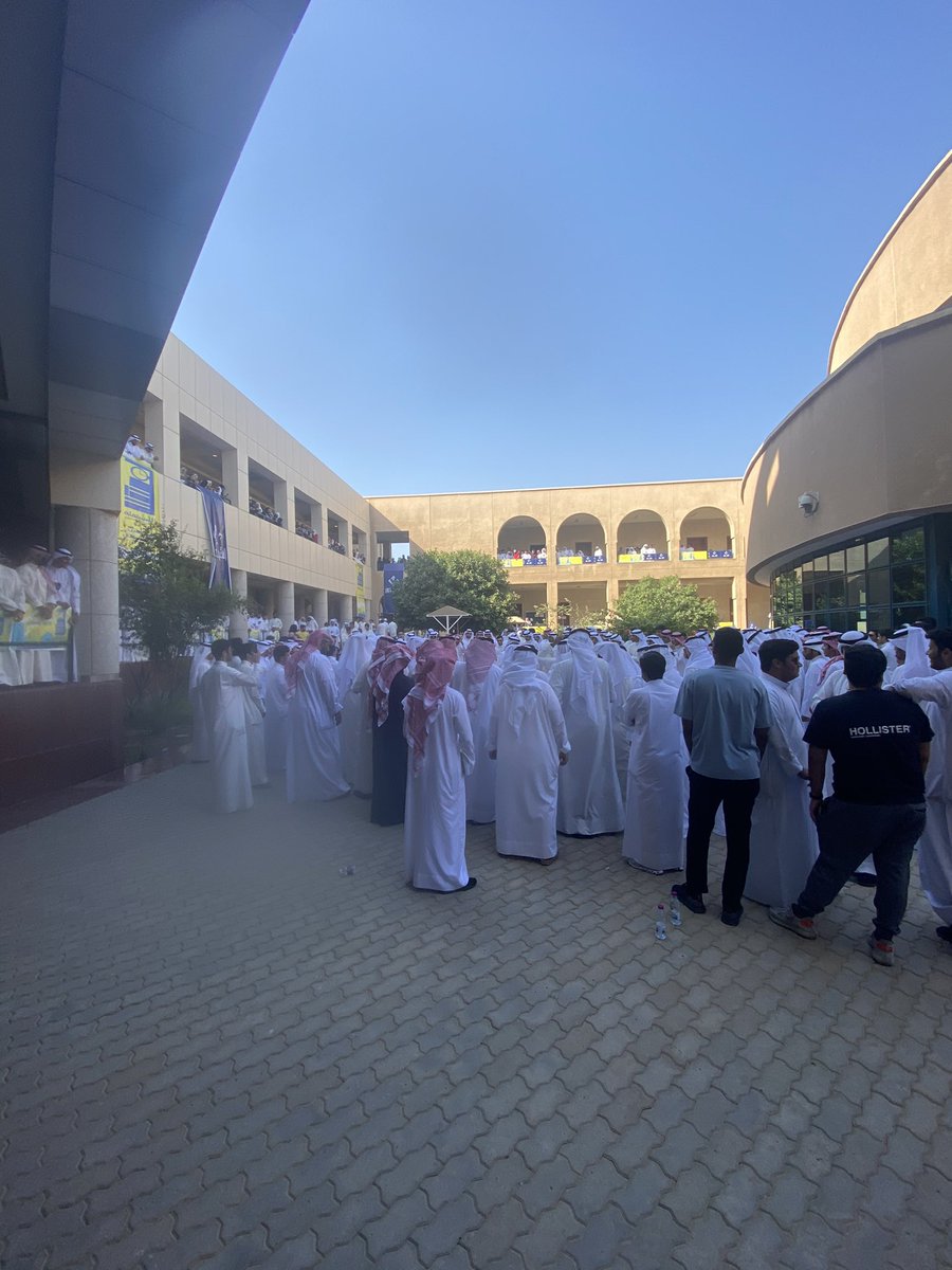 اقوى حشد بالشويخ 

<a href="/Mostaqilla_Law/">مستقلة كلية الحقوق</a>