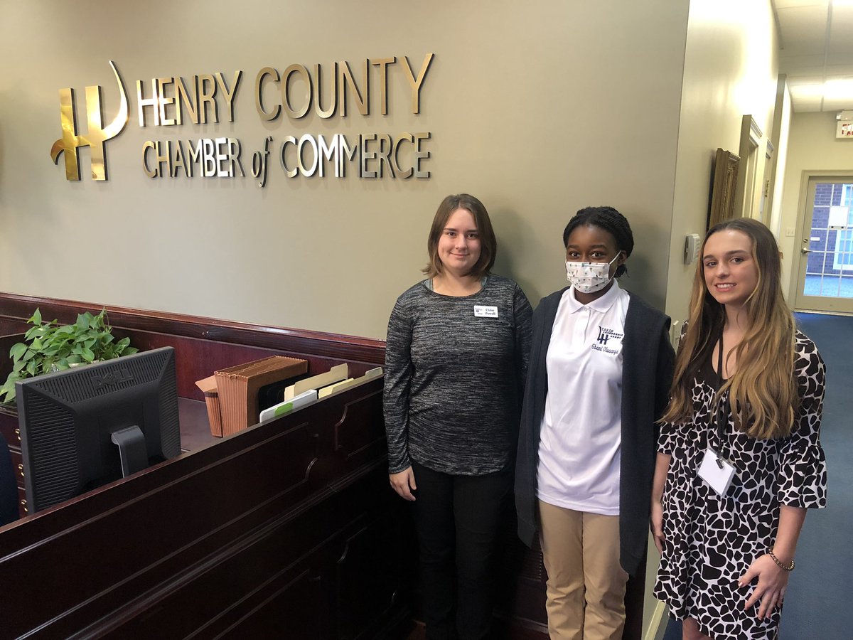 YLHenry's tweet photo. Each month the @Henry_Chamber gives our students the opportunity to join their board meeting to hear how parliamentary procedures work &amp; to meet community leaders. They heard about current working business that helps shape their knowledge of how it all comes together. https://t.co/uWlsThB05p