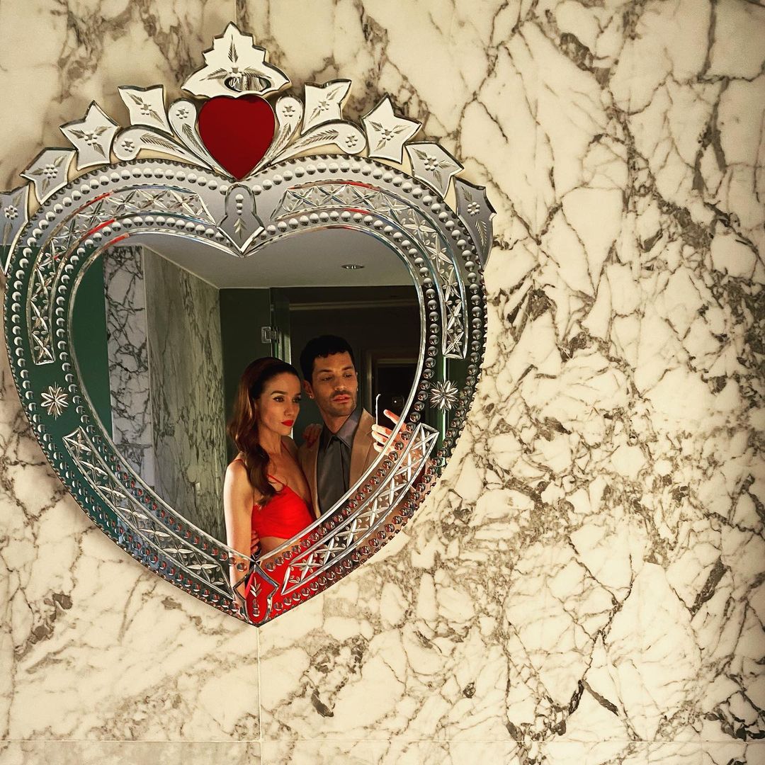 #NataliaOreiro en su Instagram Oficial 
Este jueves se mueren de amor con nosotros ? ❤