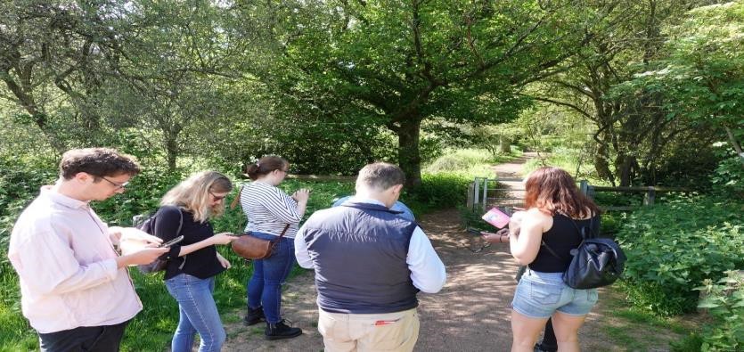 tephinet's tweet photo. #UpdatesFromTheField: In June, #FETP fellows in the UK 🇬🇧 practiced their mapping and sampling skills in Epping Forest on the border between London and Essex as part of their training on #epidemiological response in challenging settings and skills in geospatial sampling. https://t.co/krBP3j8CHE