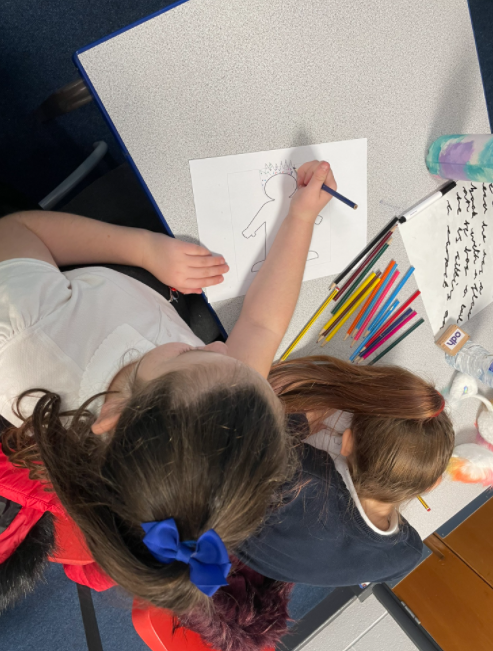 mwcpy3's tweet photo. Year 3 went to @OBAcademy this morning to learn about Hindu gods for our #MWCPre #InterFaithWeek https://t.co/mutfxWwbS1