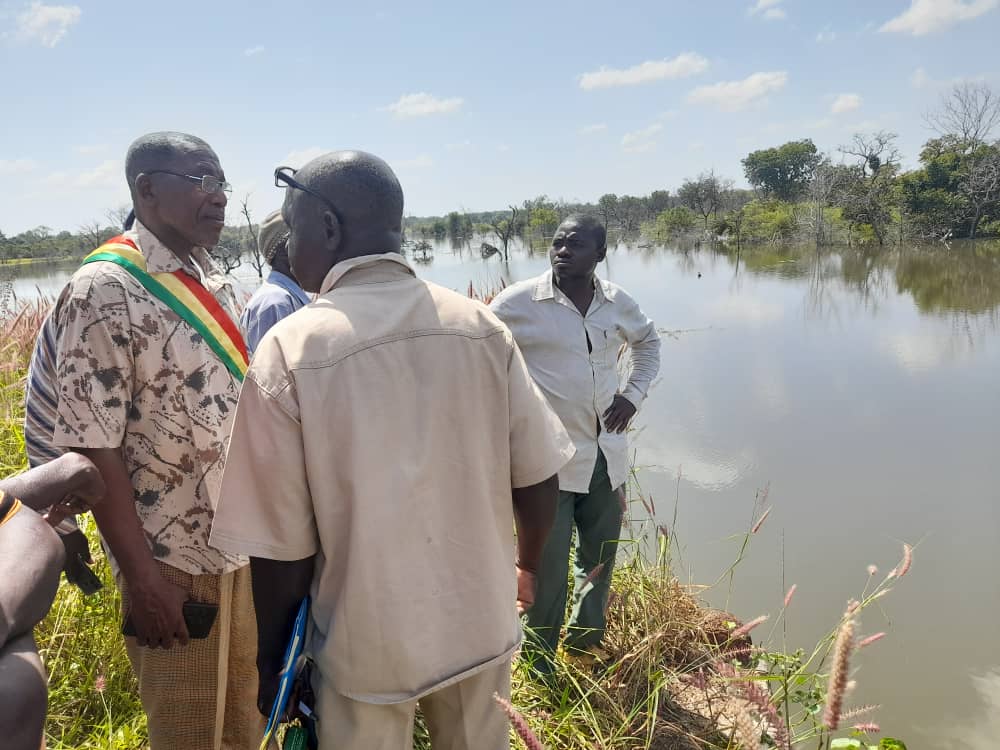 DDCMali's tweet photo. Pour permettre la culture de la pomme de terre, le Conseil régional de #Sikasso 🇲🇱 a réceptionné les travaux d'amenagement du #basfond de Nianzedougou financés par la 🇨🇭 à hauteur de 75 millions CFA.➡️https://t.co/nwCpey7S6S 
@SwissDevCoop https://t.co/j8bFwig9Oz