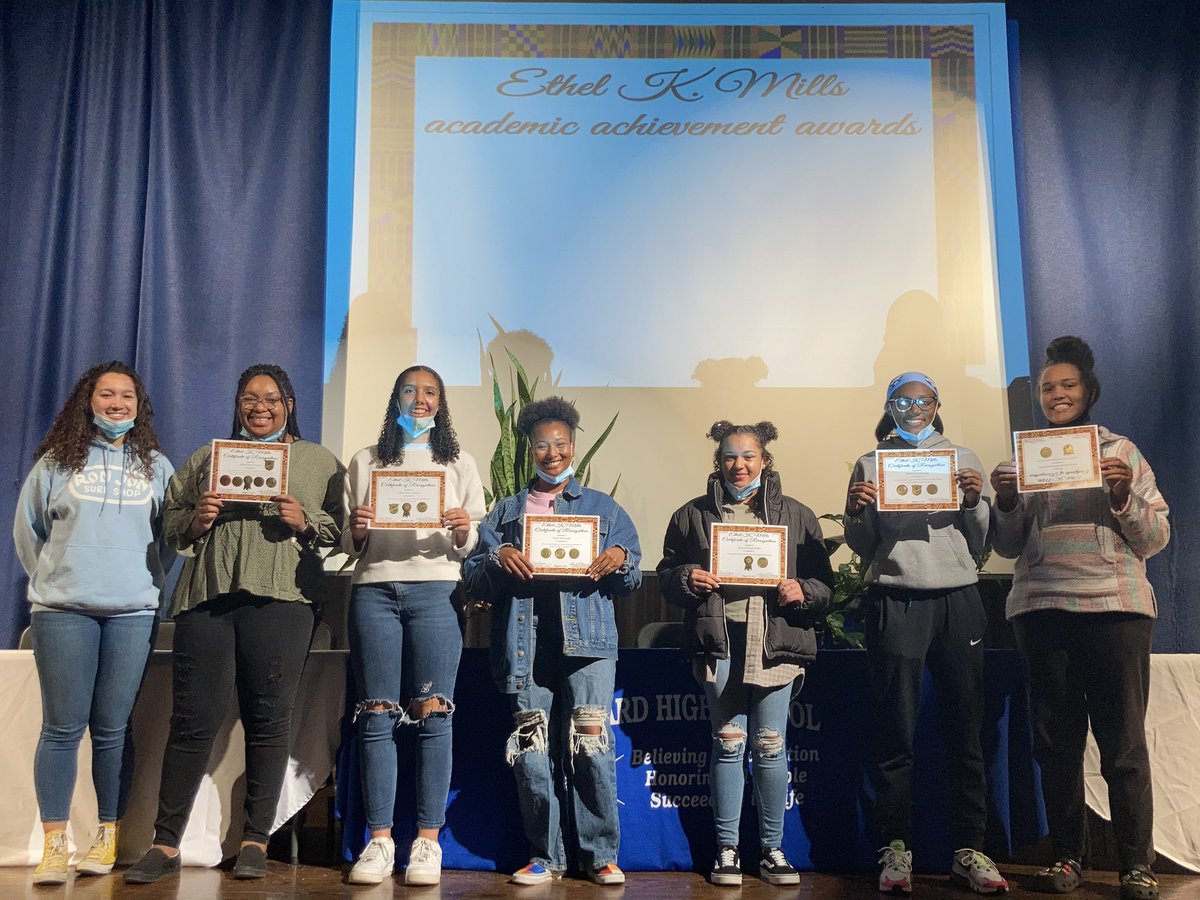 JandJSorrells's tweet photo. So proud to announce our first year of Ethel K. Mills awards to some amazing Brevard High School students yesterday for their current or past academic achievements! Many are not pictured. #TCSyes #BrevardHS https://t.co/Fjy3t0rkEs