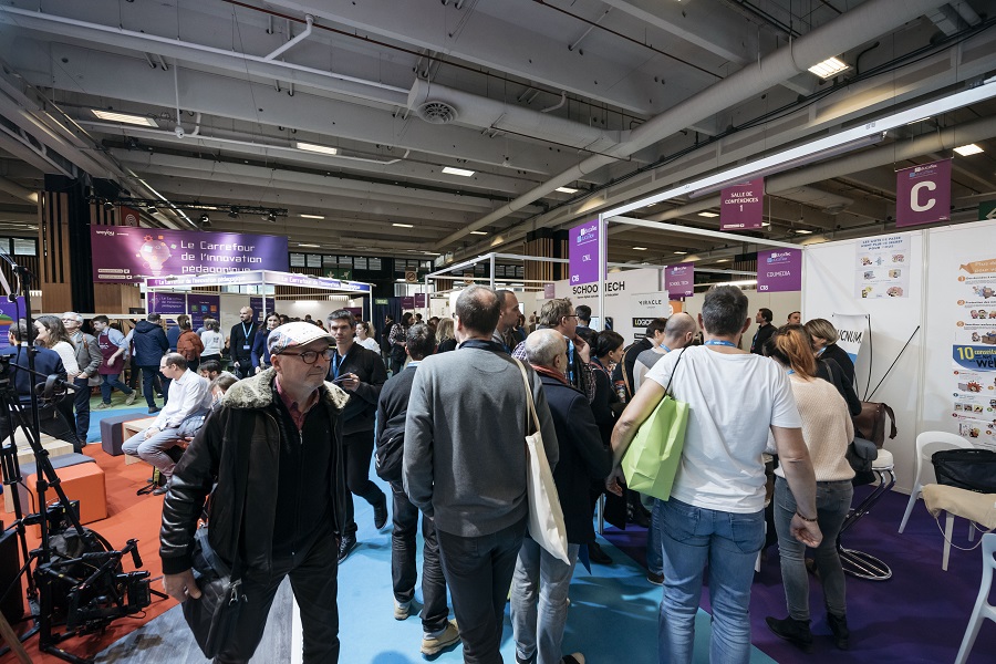 ATV_Systemes's tweet photo. Bonjour,

Nous serons présents sur le salon @educatectice du 24 au 26 novembre sur les stands J18-K19 &amp; K18 

Nous vous présenterons nos nouveautés tels que le poste Totem, le simulateur de conduite multi engins ou notre offre rue connectée. https://t.co/faKgvCFPGR