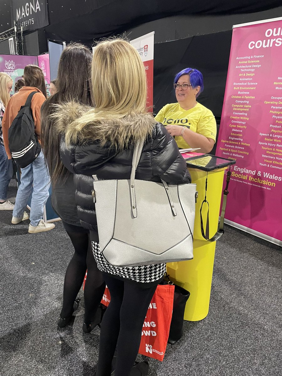 rjbrer's tweet photo. Our student ambassador Lizz is in her element today chatting to students @UKUniSearch #sheffield @MagnaScience #stand43 #mywgu #wrexham https://t.co/Q88cYYr17H